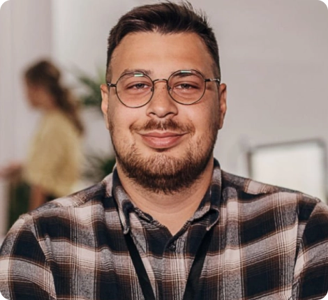 Alex B.